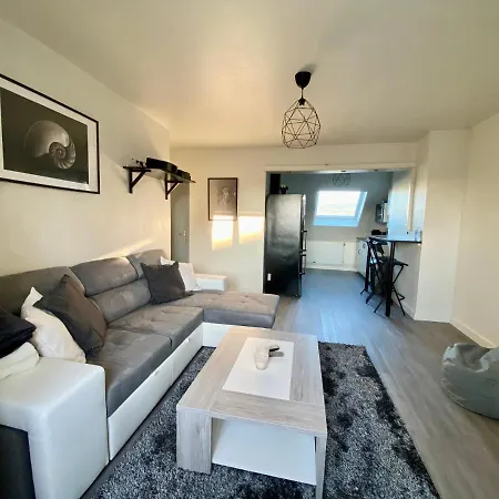 Apartamento T4 Place Voltaire - 016 *