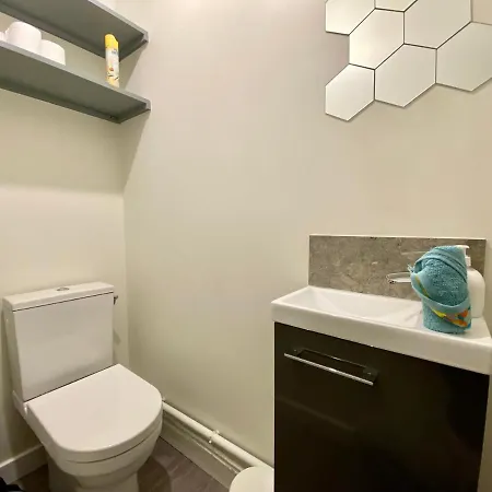 Apartamento T4 Place Voltaire - 016 *