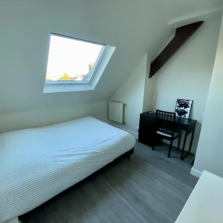 T4 Place Voltaire - 016 Apartamento Ruan