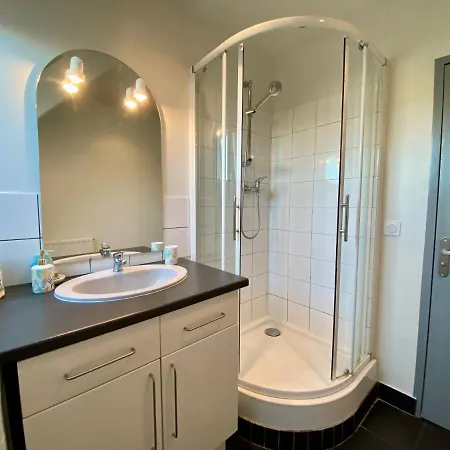 T4 Place Voltaire - 016 Apartamento Ruan